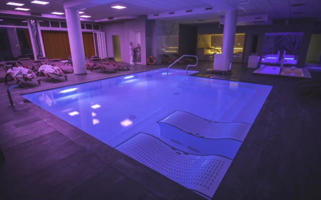 Formula International & Puravita SPA