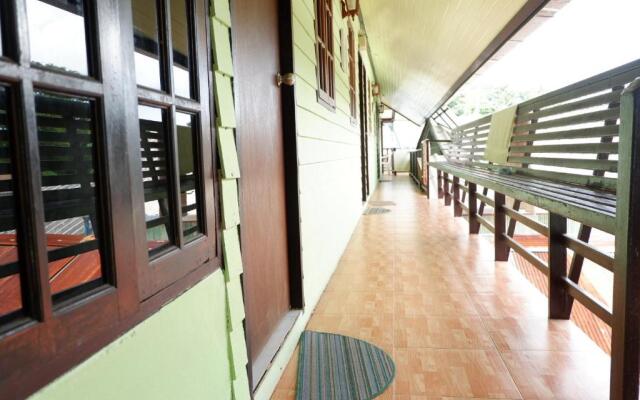 Harmony House - Hostel