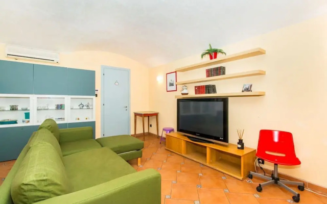 Porta Nuova Central Flat with Balcony