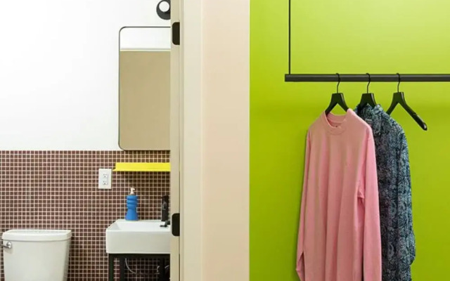YOWIE (Hotel & Shop)