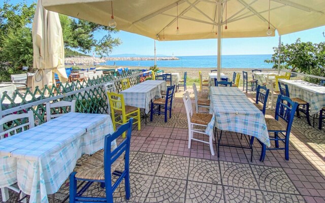 Stunning Apartment in Vasilika Evia With Wifi and 1 Bedrooms