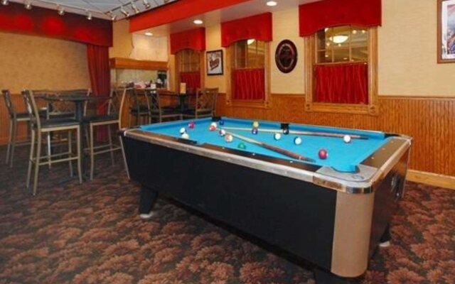 Danville Quality Inn & Suites