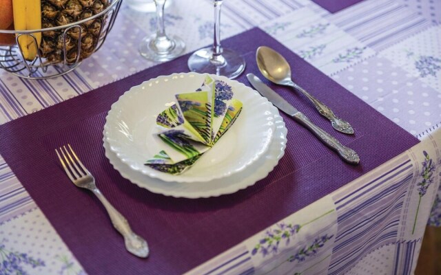 Beautiful Home in Jadranovo With Wifi and 2 Bedrooms