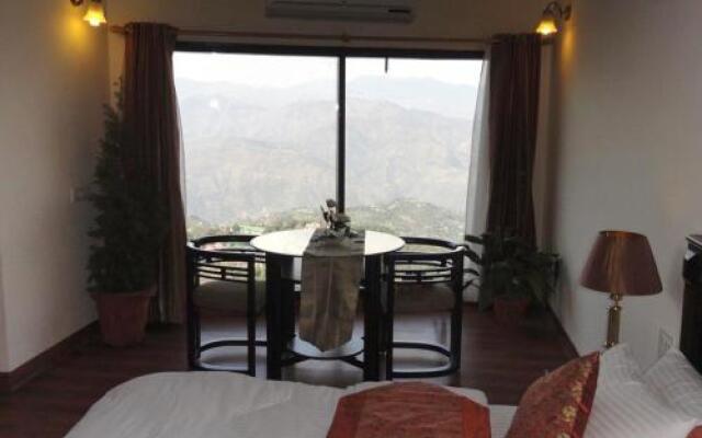 Hotel Himgiri