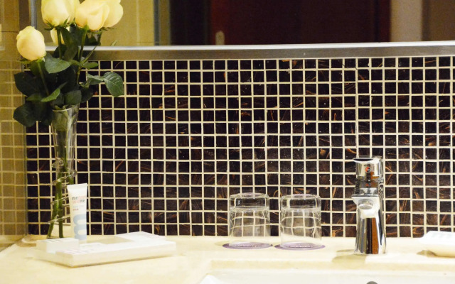 Mercure Beijing Downtown