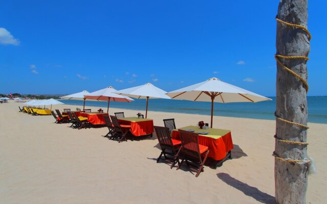 RedDoorz near Jimbaran Beach 2