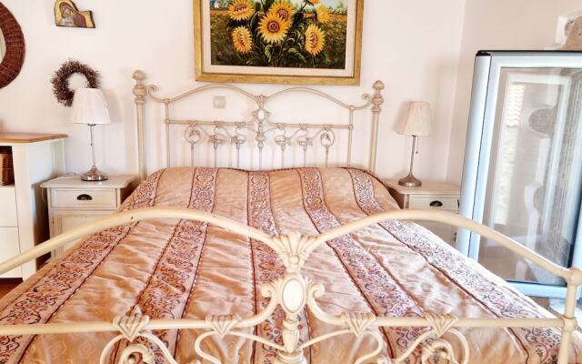 Stone Suites & Villas by Open City Hotel