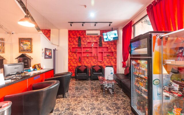 OYO 1737 Hotel Celvasha