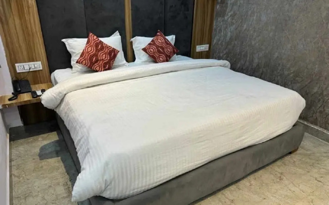 Hotel Maa Parvati Residency - Chitrakoot