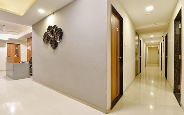 Hotel Happinex by OYO Rooms