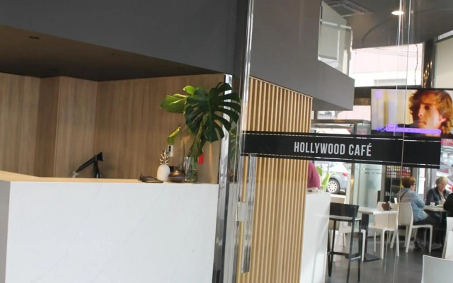Hotel Hollywood