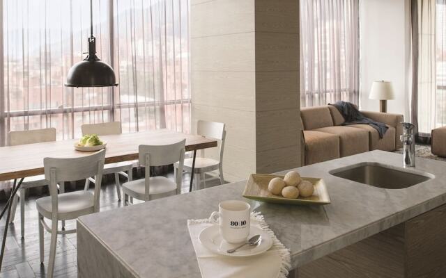 8010 Urban Living Luxury Home Experiences.