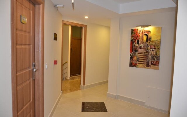 Apameia Hotel