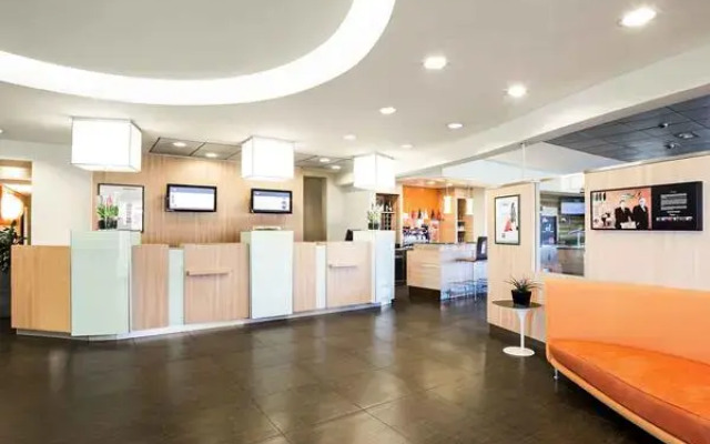 Albergo ibis Como