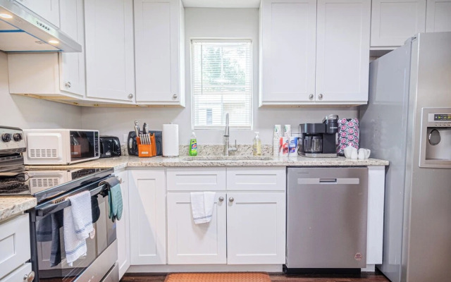 Modern Columbus Haven Military