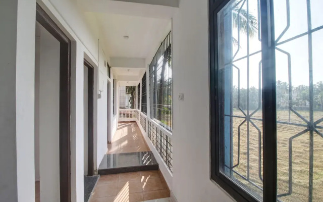 Hotel Pleasure Inn near Turtle Beach- Morjim