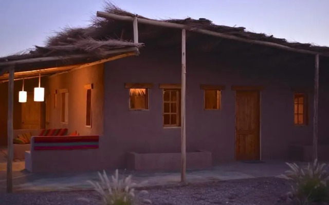 Hostal Valle De La Luna