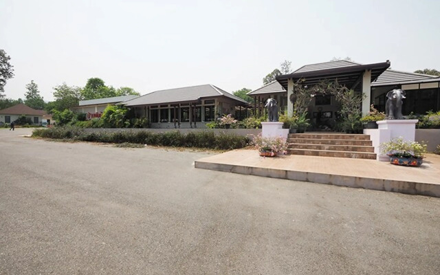 Baan Ping Kan Longstay by ZUZU
