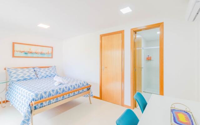 IT28 Triplex 4 Suítes 100m da Praia