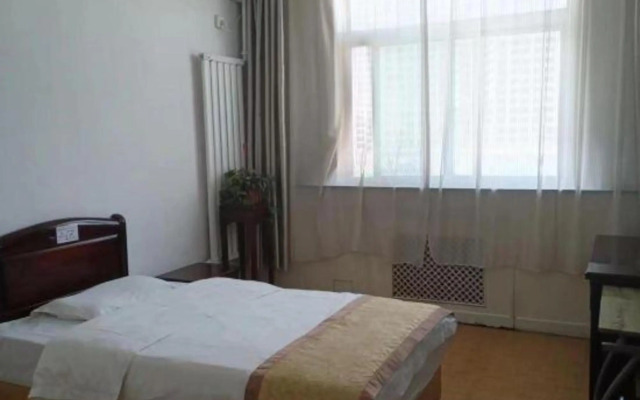 Puguo Business Hotel