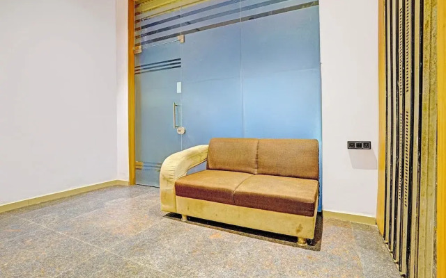 Fabhotel Nidhivan Palace