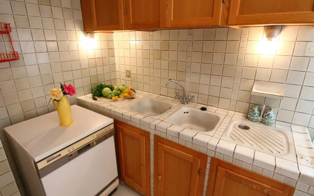 Villa Near Rome With Pool and Stunning Views