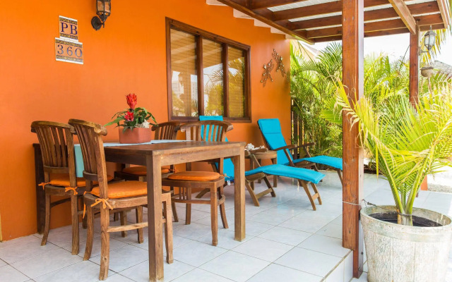 Cariñas Studio Apartments