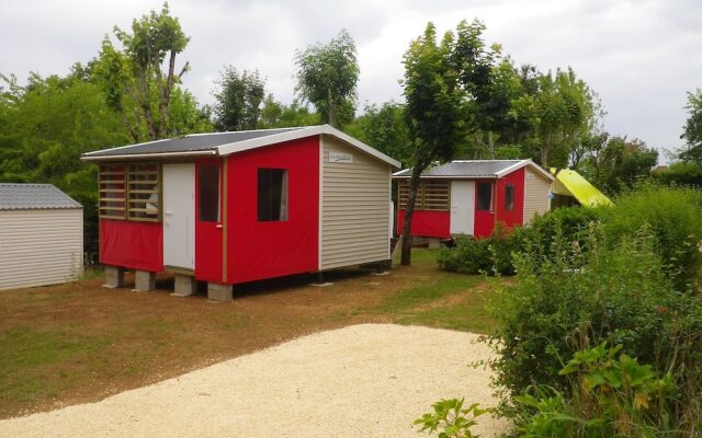 Camping LesPoutiroux - Tithome