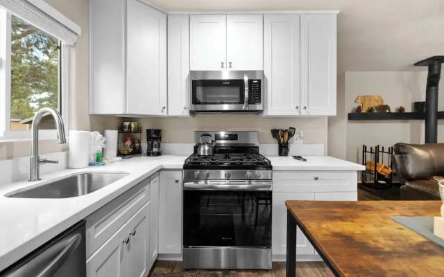 The Maple Lane Hideaway