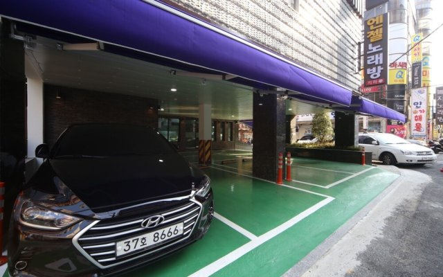 Changwon Palyongdong Hotel Cozy