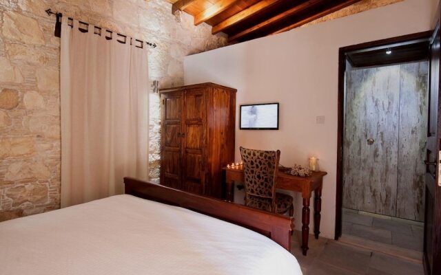 Oinoessa Traditional Boutique Houses