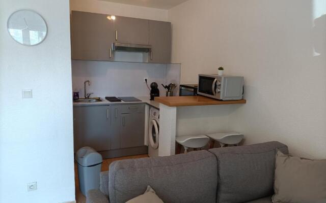 Appartement Résidence Privé avec PARKING WIFI CLIM PISCINE