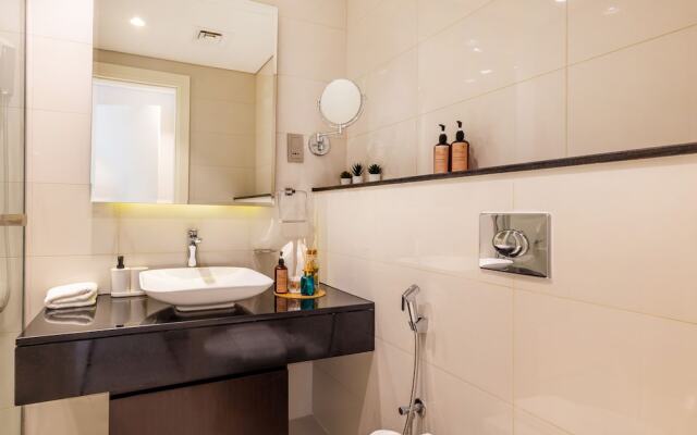 Manzil - Designer 1 BR Apt near Burj & Dubai Mall