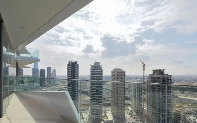 KOHH - 2BR in Stella Maris Tower