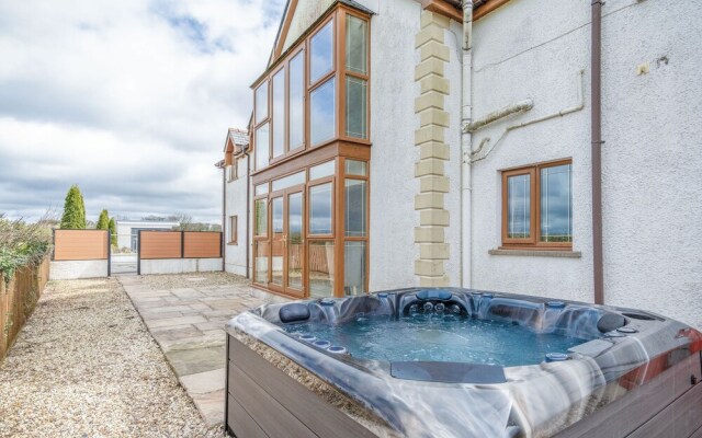 Knights Rest - 4 Bedroom - Princes Gate