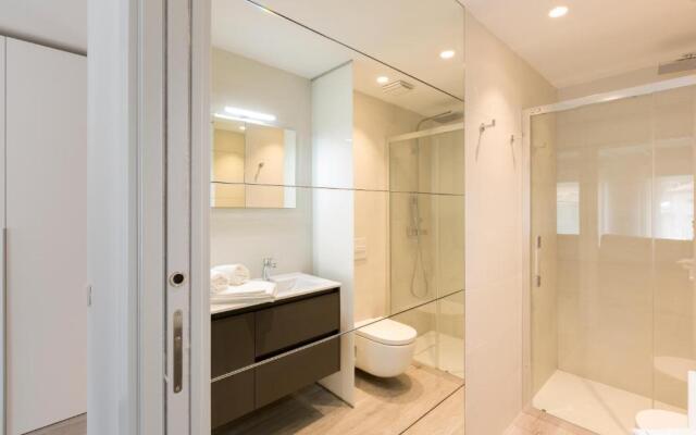 APARTAMENTOS TURISTICOS - PAPEL ARMADO - Calle Caldereros 33