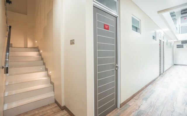 Residence Khoe by OYO Rooms