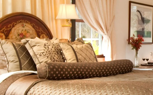 Stonecroft Inn