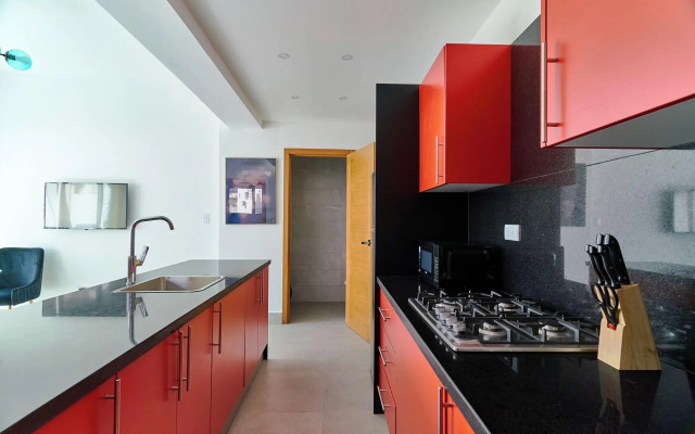 Central Suites Tower