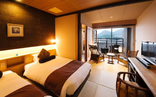 Migiwatei Ochi Kochi