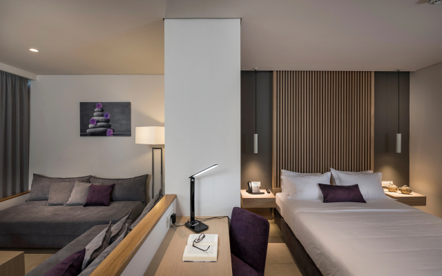 Trianon Luxury Apartments & Suites
