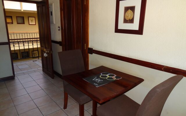 Peermont Mondior, Gaborone