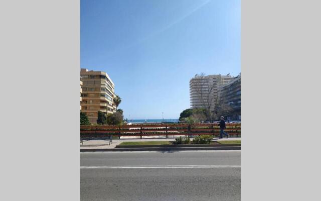 Los Boliches 150 m de la playa