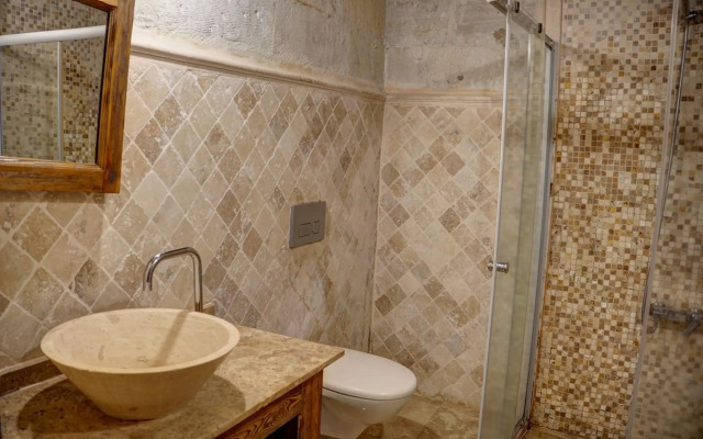Elegance Cave Suites