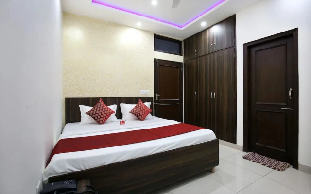 New DK Palace by OYO Rooms