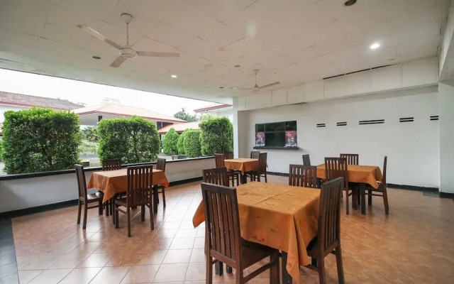 Wasantha Guest House by OYO Rooms