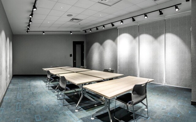 Aloft Columbus Easton