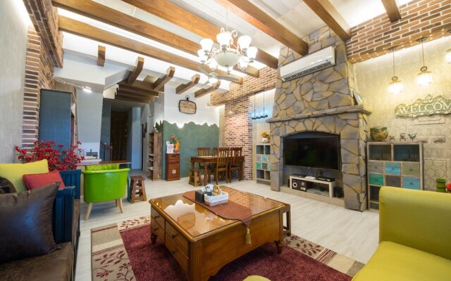 Yi Ho House B&B
