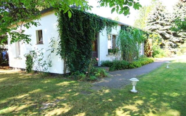 Ferienhaus mit Garten am Bodstedter Bodden