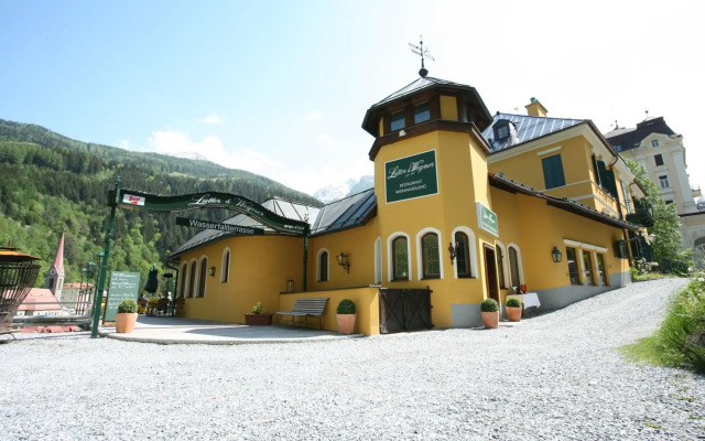 Villa Solitude